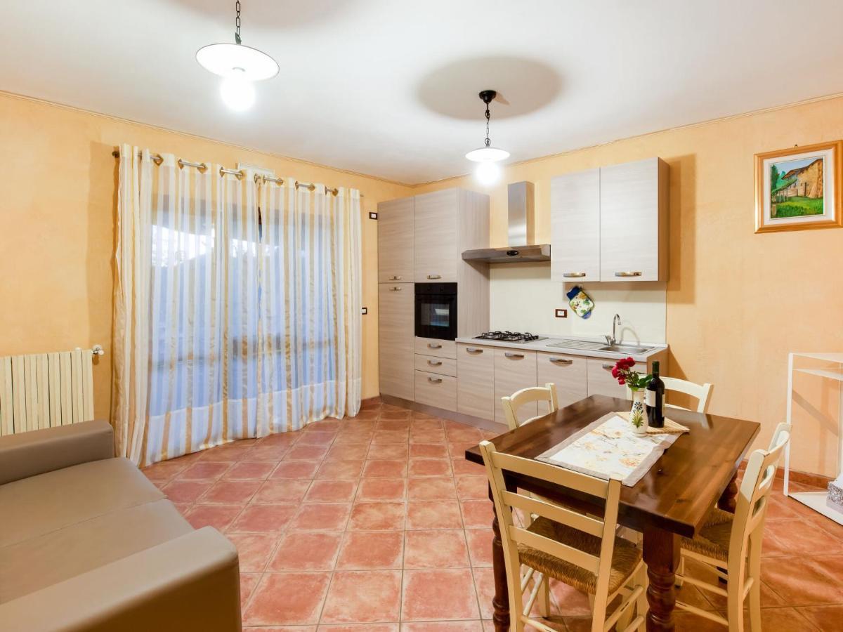 In A Green And Relaxing Atmosphere With Pool And Stunning Lake View Villa Marone Kültér fotó