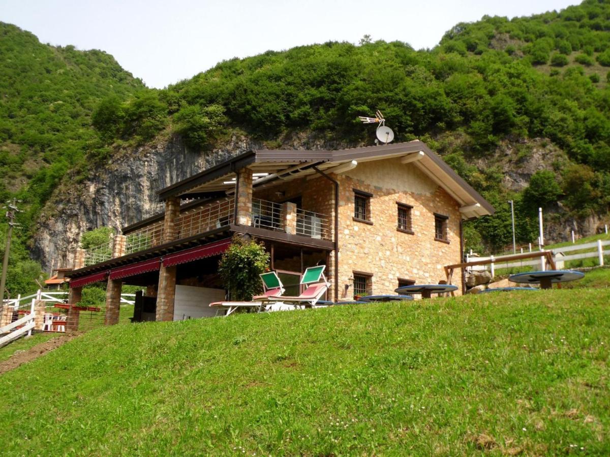 In A Green And Relaxing Atmosphere With Pool And Stunning Lake View Villa Marone Kültér fotó